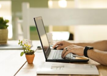 Strony internetowe Warszawa – nasza specjalizacja w tworzeniu atrakcyjnych witryn i sklepów internetowych