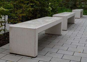 Ławki żeliwne – klasyka małej architektury miejskiej