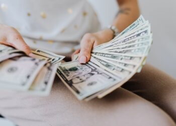 Program partnerski czyli jak zarabiać dodatkowe pieniądze